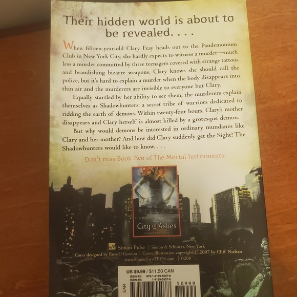 The Mortal Instruments Books 1&2 By Cassandra Clare Paperback - Picture 3 of 7